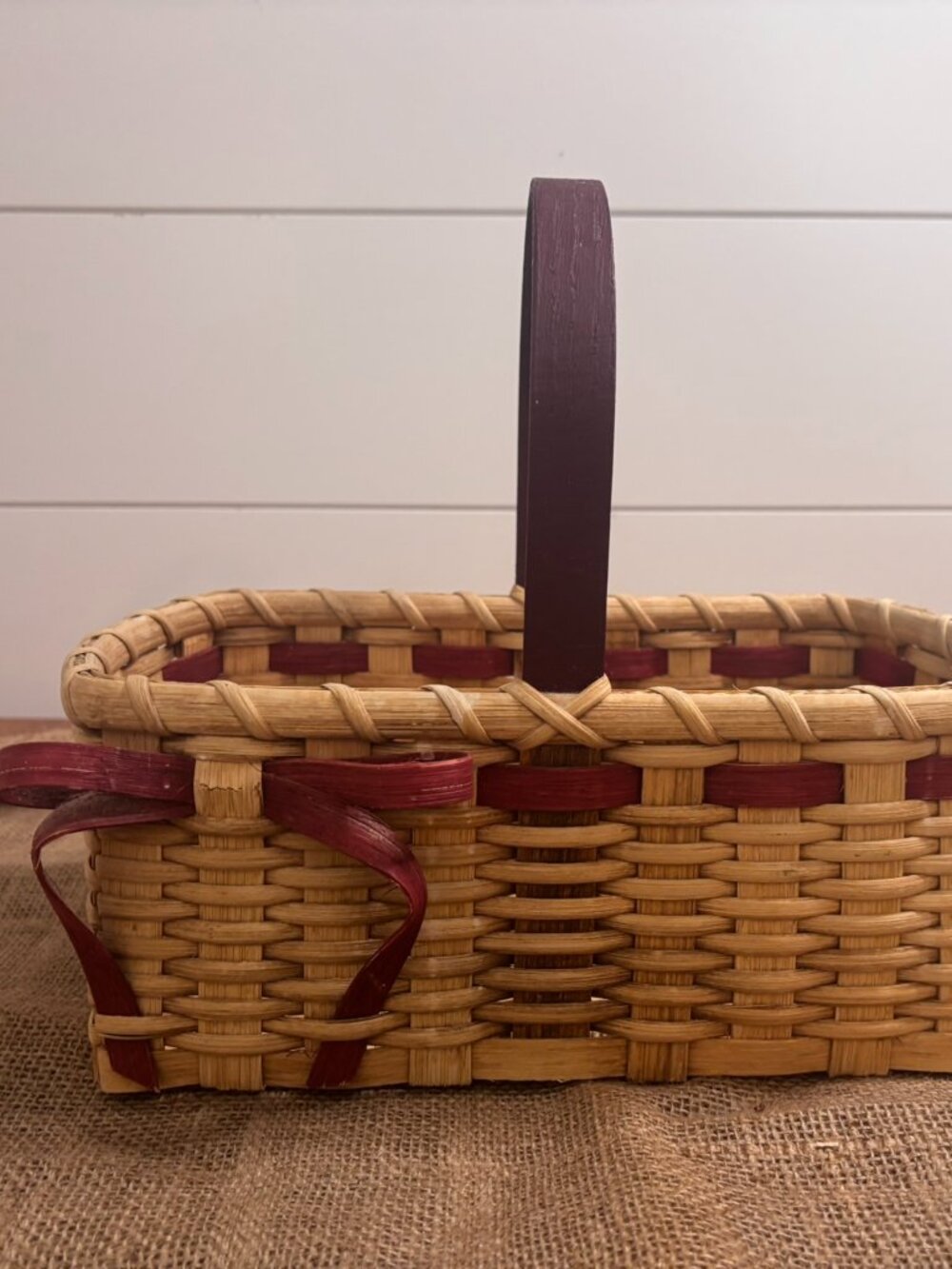 VTG Handmade Woven Gathering Basket w/Handle & Ribbon Accent Longaberger Style